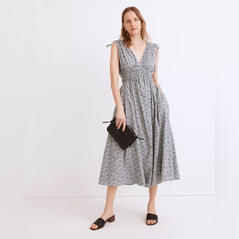 Madewell Sophia Smocked Midi Dress Sz XS in Blue Floral
